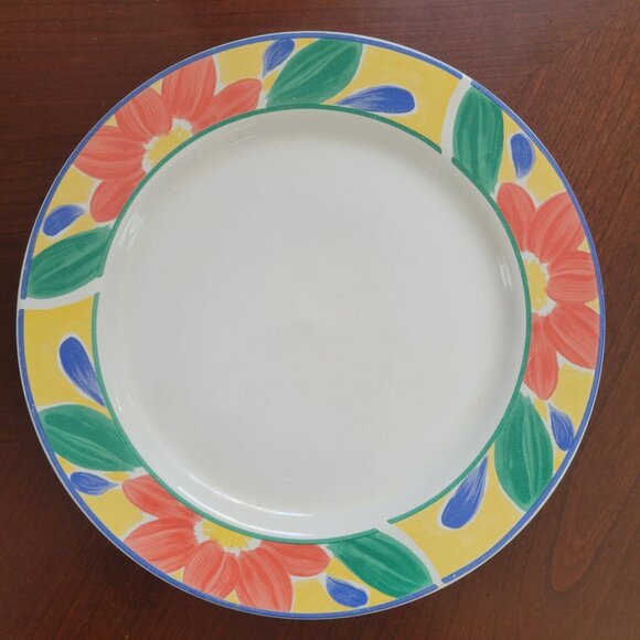 International Tableworks Resort Floral Plate 10" Summer Chintz Stoneware Dinnerw - Picture 1 of 4